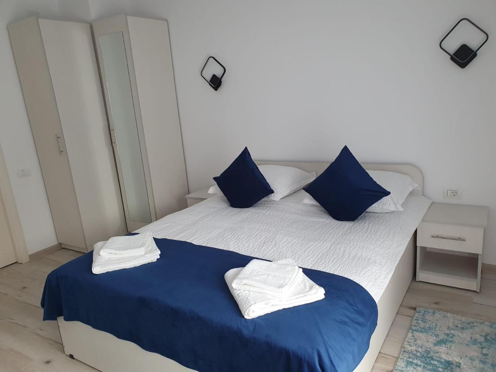 Casa Dani&Moni Hotel Моечу де Жос Екстериор снимка