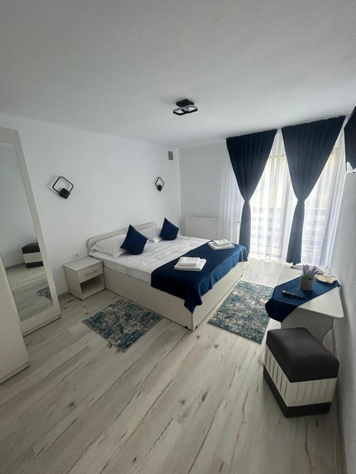 Casa Dani&Moni Hotel Моечу де Жос Екстериор снимка
